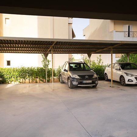 Maria'S Airport Apartment Koropion Exterior photo