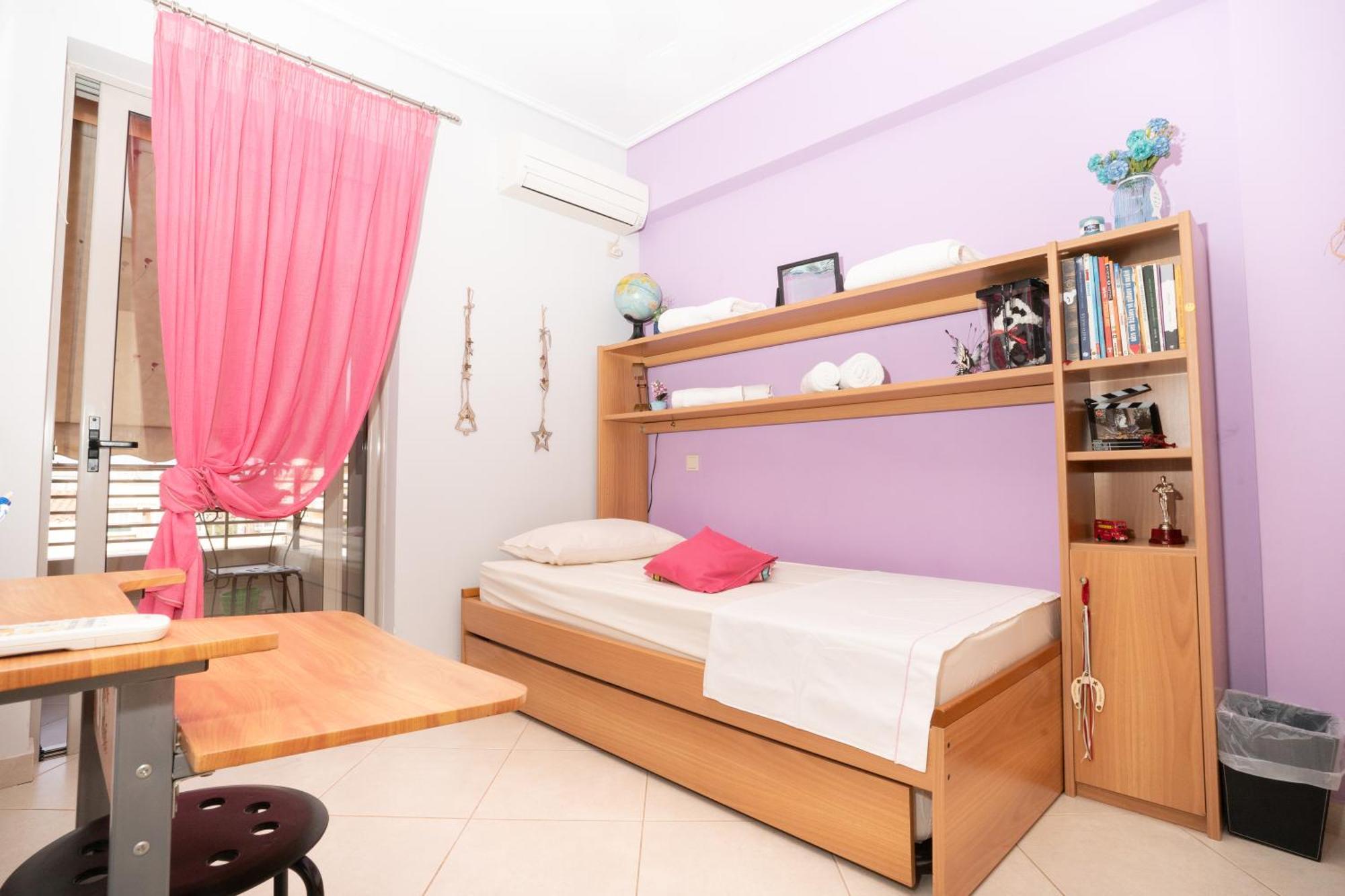 Maria'S Airport Apartment Koropion Exterior photo